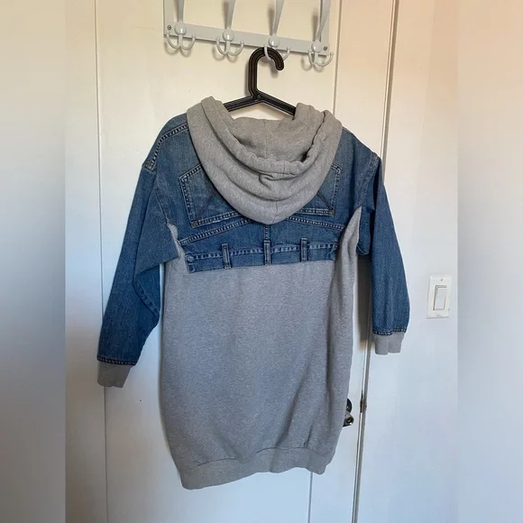 Moschino hoodie jean dress - vintage - Picture 5 of 7